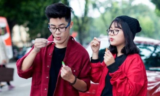 12 cặp học sinh đẹp nhất trường chuyên Sư phạm Hà Nội