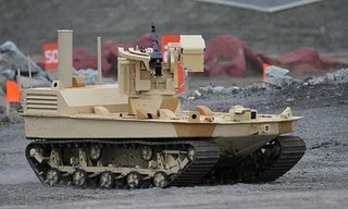 Nga trang bị tên lửa đạn đảo cho robot chiến binh?