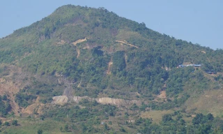 Ngọn núi nơi xảy ra sự việc.