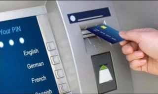 Một máy ATM bị trộm rút tiền ở Nhật Bản.