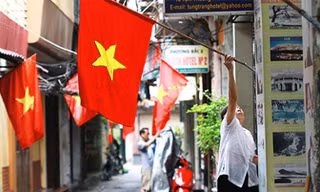 Treo cờ tổ quốc dịp Quốc khánh 2/9