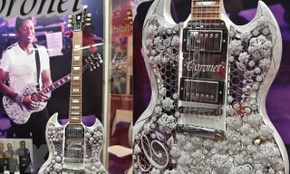 Đàn guitar nạm vàng và kim cương đắt giá nhất thế giới