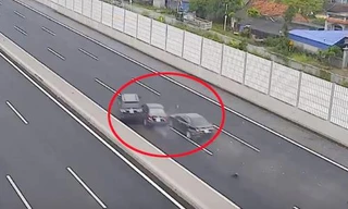 Fortuner mất lái gây kinh hoàng trên cao tốc Hà Nội - Hải Phòng