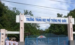 Điểm thi "2 trong 1" tại Phú Quốc được đặt tại trường THPT Phú Quốc.