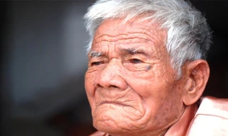 Cụ ông 88 tuổi làm giỗ chung 64 liệt sỹ Gạc Ma