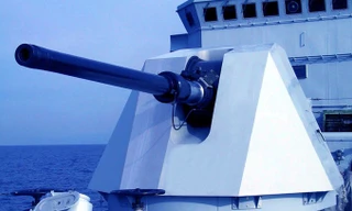 Ngỡ ngàng với kích cỡ tàu hộ tống F125 của Hải quân Đức