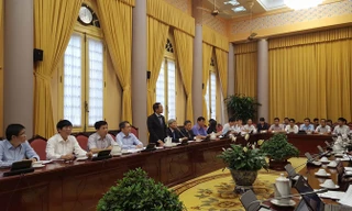 Văn phòng Chủ tịch nước công bố nghị quyết.