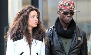 Bồ cũ Balotelli mất 'cái ngàn vàng' cho Ronaldo