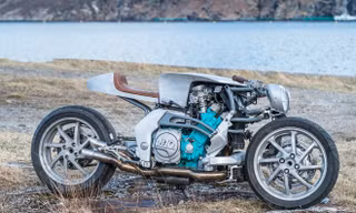 Tay thợ Roel Scheffers của xưởng độ Scheffers Engineering ở Velfjord, Na Uy, giới thiệu mẫu siêu môtô độ phong cách cafe racer kết hợp hiện đại.