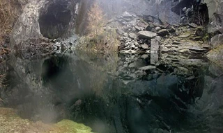 Bí ẩn hồ đầu lâu đáng sợ nhất nước Anh