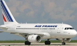 Hành khách Việt ảnh hưởng từ đình công tại Pháp