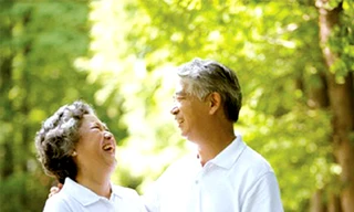 Tuổi thọ tăng nhưng con người không khỏe mạnh