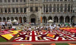 Đặc sắc lễ hội rải thảm hoa tại Bỉ