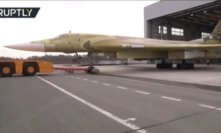Tu-160M2 đầu tiên lăn bánh khỏi nhà máy