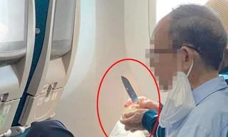 Thông tin mới vụ hành khách mang dao gọt hoa quả lên máy bay