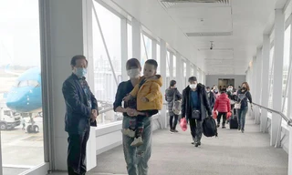 Thêm 2 chuyến bay sơ tán công dân ở Ukraine về nước 