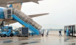 Trưa 7/3, chuyến bay đầu tiên sơ tán người Việt ở Ukraine về nước