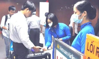 Dừng kiểm tra thẻ hành lý ký gửi để giảm tải sân bay nội địa 