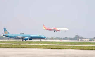 Hơn 14.000 chuyến bay bị chậm, hủy trong 5 tháng