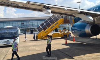 Đóng cửa sân bay Đồng Hới do ảnh hưởng bão số 6