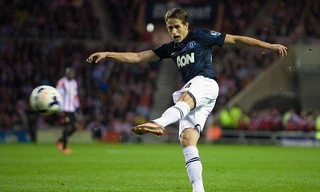 Cận cảnh ngôi sao "có vẻ đẹp cân bằng" của M.U