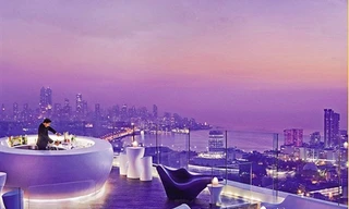 Cực đỉnh với những quán bar 'trên trời'