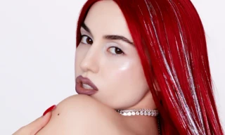 Ava Max: "Trái tim tôi tan nát, nhưng tôi vẫn muốn làm nhạc Dance nên kết hợp cả hai"