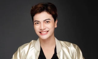 Chàng MC mê viết sách