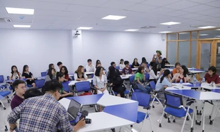 Tân sinh viên trường ĐH Văn Hiến sẽ được hỗ trợ ăn trưa và nhà trọ, giảm học phí