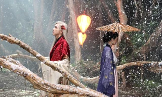 Nước chảy hoa trôi