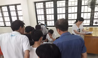Tuyển sinh lớp 6 trường chất lượng cao ở Hà Nội: 'Phát sốt' từ vòng hồ sơ