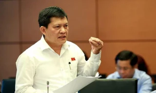 ĐBQH Phạm Văn Hòa