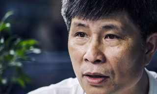 Điện thoại trong lớp học