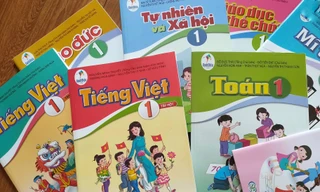 Soạn sách giáo khoa cho trẻ em nhiều sạn, không thể chỉ rút kinh nghiệm. Ảnh: P.V