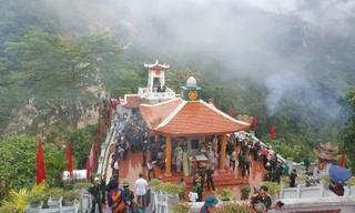 Trên điểm cao 468 sáng 11 tháng 7