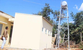 Công trình vệ sinh tại Trạm Y tế xã Ia Glai (huyện Chư Sê, Gia Lai) đã cơ bản hoàn thành, Sở Y tế mới mời thầu