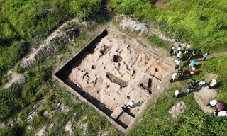 Hà Nội chỉ đạo khảo sát xác định ranh giới chính xác của di chỉ Vườn Chuối. Ảnh: MẠNH THẮNG