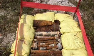 Phát hiện thêm 61 kíp nổ bom và đạn pháo ở Liên Chiểu