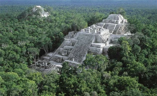 Những kiến trúc kỳ diệu còn lại của người Maya