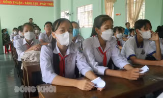 Bến Tre: Hơn 10.000 ca đau mắt đỏ, cảnh báo lan sang khu công nghiệp