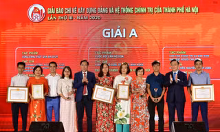Hà Nội trao 2 giải báo chí về xây dựng Đảng và phát triển văn hóa