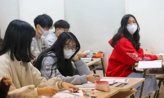 Hà Nội sẽ quyết lại việc học sinh THPT đi học từ 9/3