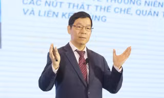 Cần cởi bỏ 'vòng kim cô' an ninh lương thực cho ĐBSCL