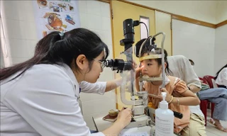 Đồng Tháp: Gần 90% số ca đau mắt đỏ là học sinh