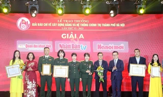 Trao giải báo chí về xây dựng Đảng và hệ thống chính trị Hà Nội