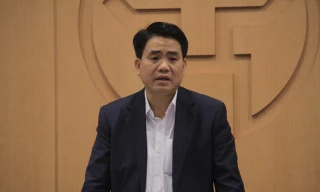 Chủ tịch Hà Nội: Làm việc trong đêm tìm ra người tiếp xúc với bệnh nhân Covid-19