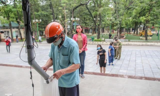 Hà Nội: Quận Bắc Từ Liêm lắp ATM gạo phát miễn phí cho người khó khăn