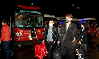 Ấm áp những chuyến xe đưa công nhân về quê đón Tết