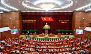 Ban Chấp hành Trung ương Đảng họp, xem xét về công tác cán bộ 