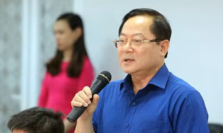 Kiến nghị buộc nhà mạng phải chia sẻ doanh thu cho báo chí